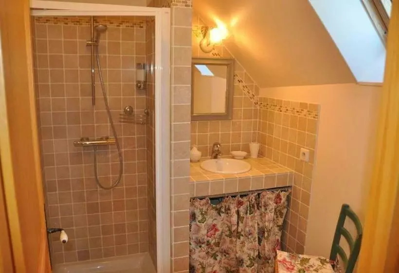 Aamiaismajoitus (B&B) Maison Vérosia