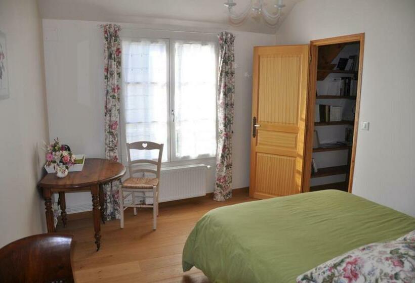 مبيت وإفطار Maison Vérosia