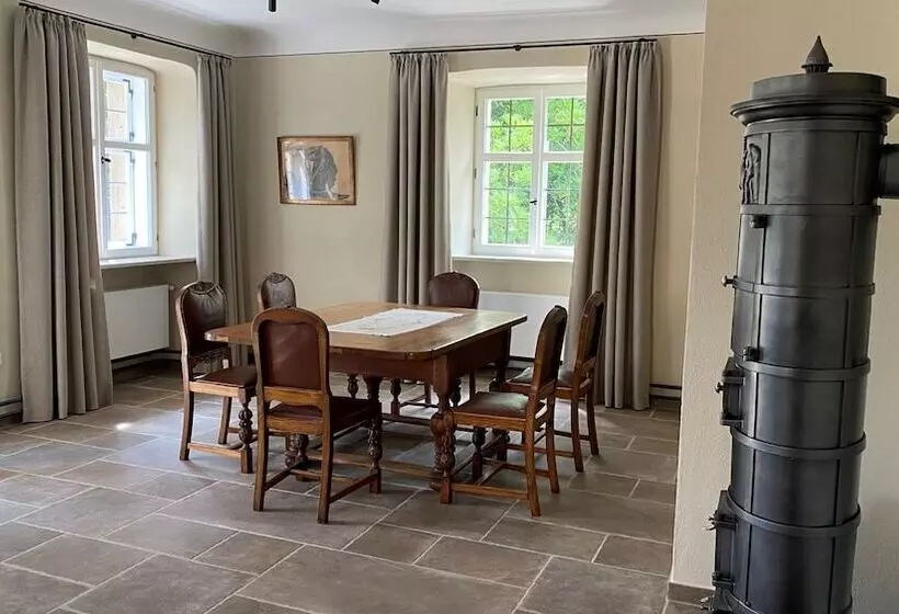 Aamiaismajoitus (B&B) Propstei Wechterswinkel