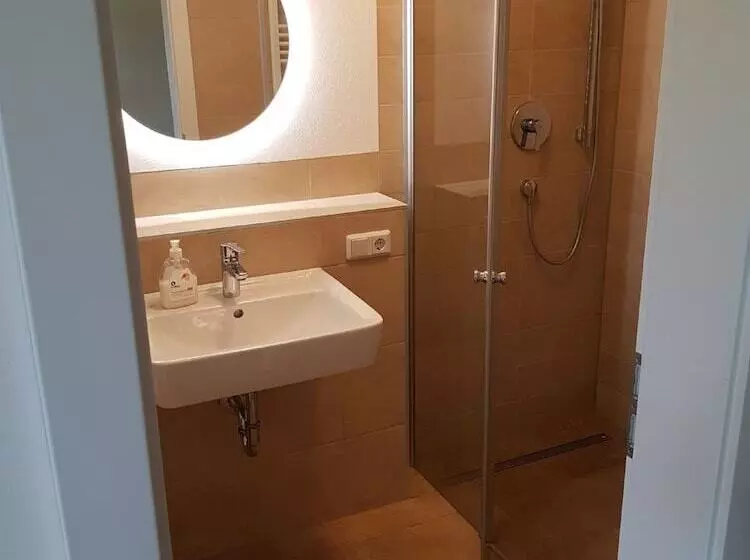 Aamiaismajoitus (B&B) Propstei Wechterswinkel