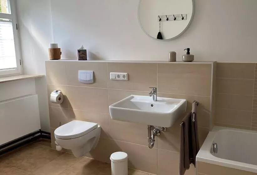 Aamiaismajoitus (B&B) Propstei Wechterswinkel