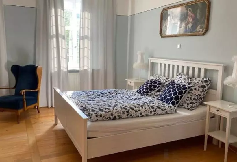 Aamiaismajoitus (B&B) Propstei Wechterswinkel