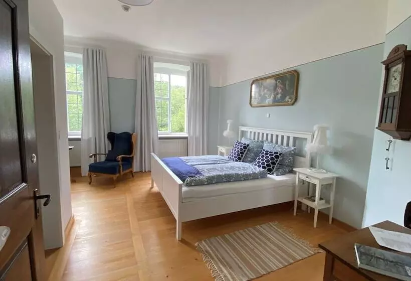 Aamiaismajoitus (B&B) Propstei Wechterswinkel