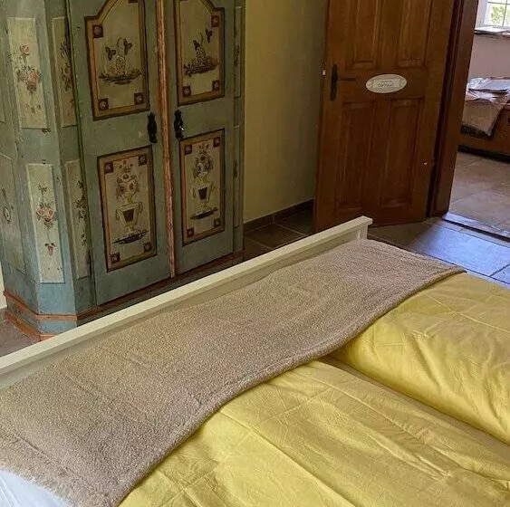 Aamiaismajoitus (B&B) Propstei Wechterswinkel