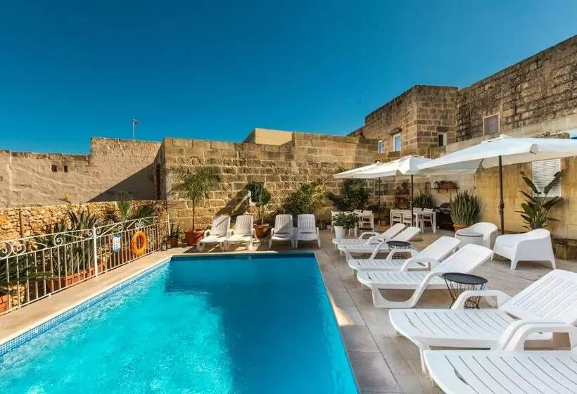 تختخواب و صبحانه Sweet Life Gozo   Boutique Living
