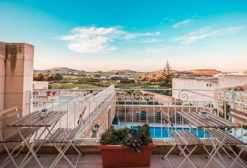 تختخواب و صبحانه Sweet Life Gozo   Boutique Living
