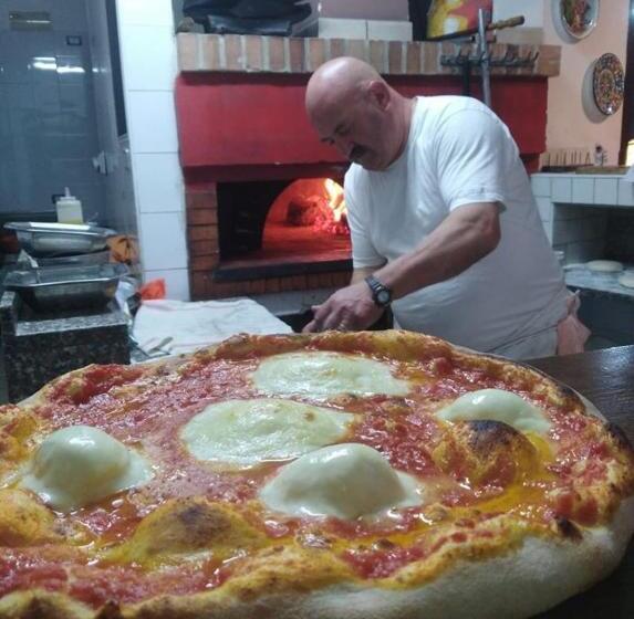 Отель Azienda Agrituristica Le Prunelle