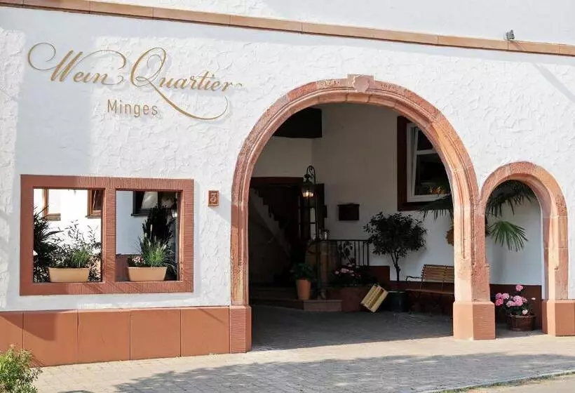Hotelli Weinquartier Minges