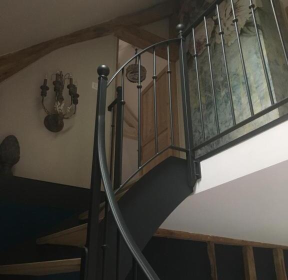 بنسيون Au Gré Des Saisons