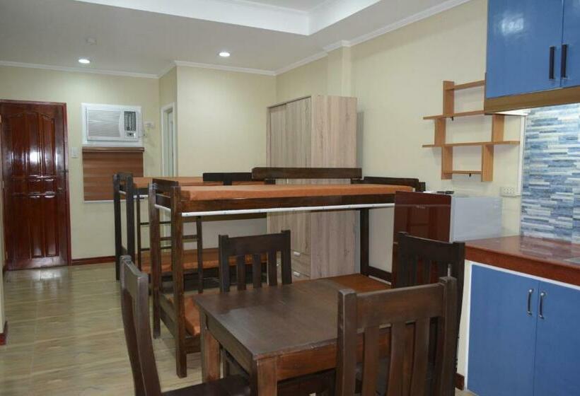 펜션 Red Apartelle