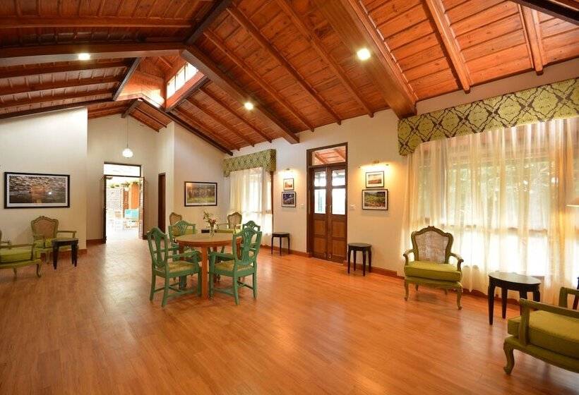 호텔 Blusalzz Escapade Anant Rasa