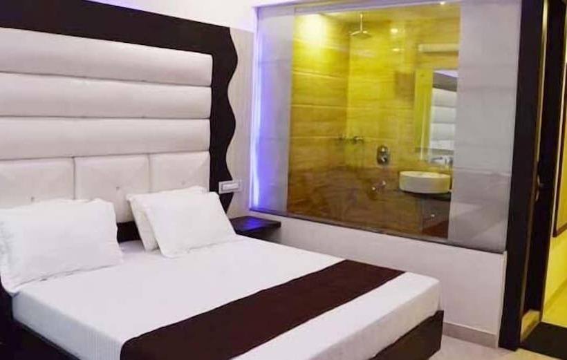 Отель City Plaza 3