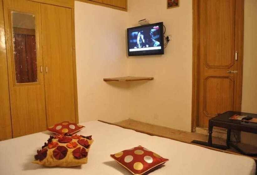 Отель City Plaza 3