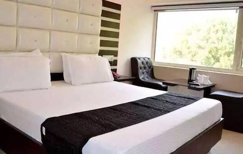 Отель City Plaza 3