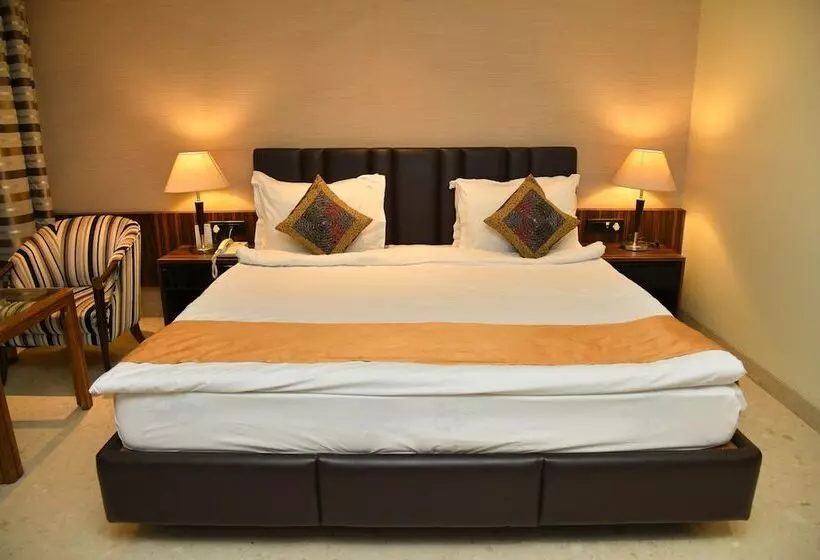 هتل Comfort Inn Prince