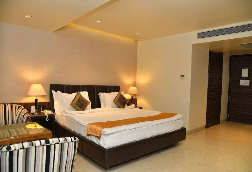 هتل Comfort Inn Prince