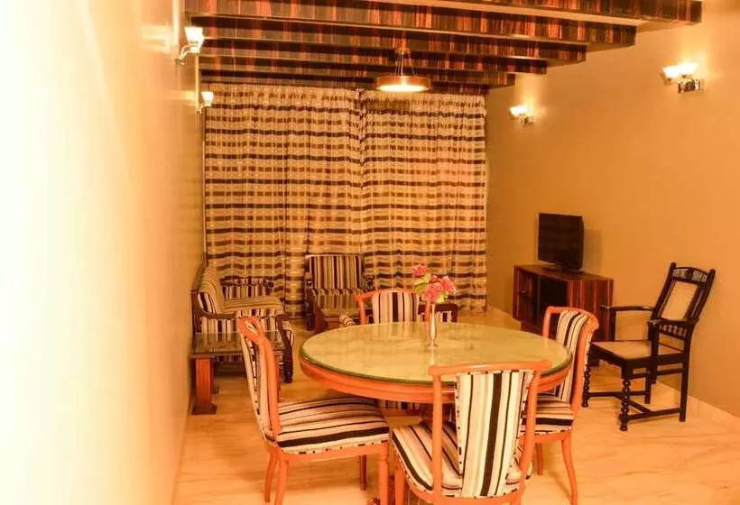 هتل Comfort Inn Prince