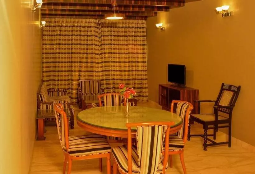 هتل Comfort Inn Prince