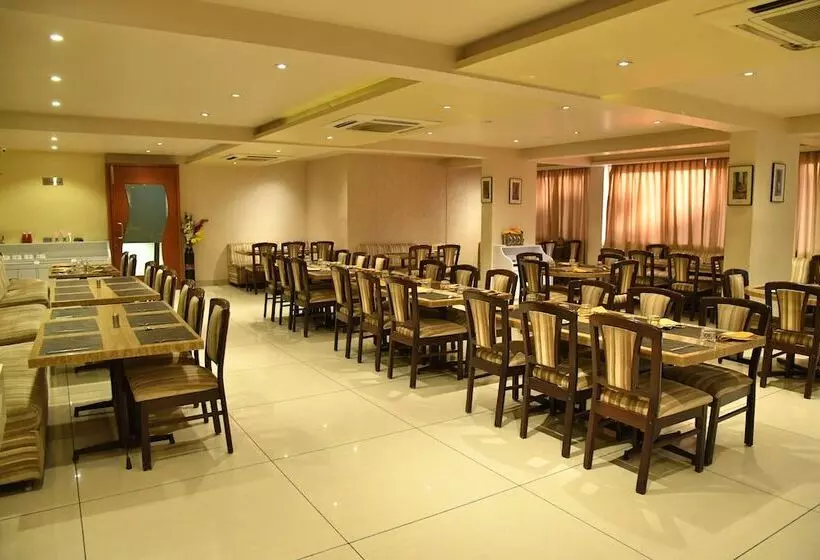 هتل Comfort Inn Prince