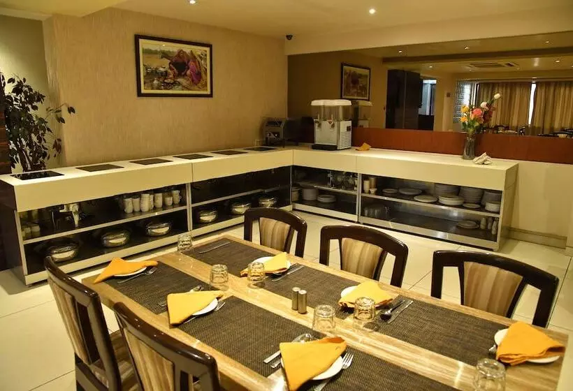 هتل Comfort Inn Prince