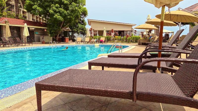 호텔 The Country Lodge