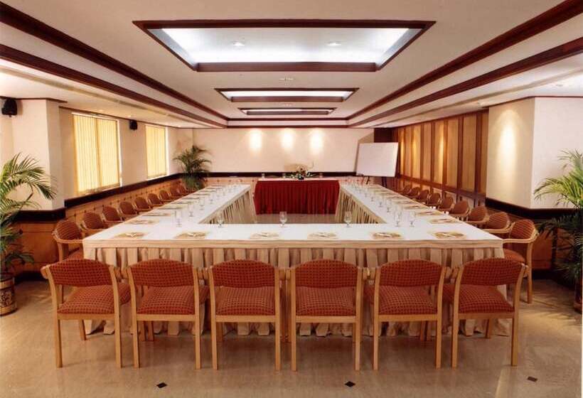 Keys Select By Lemon Tree Hotels, Malabar Gate, Kozhikode