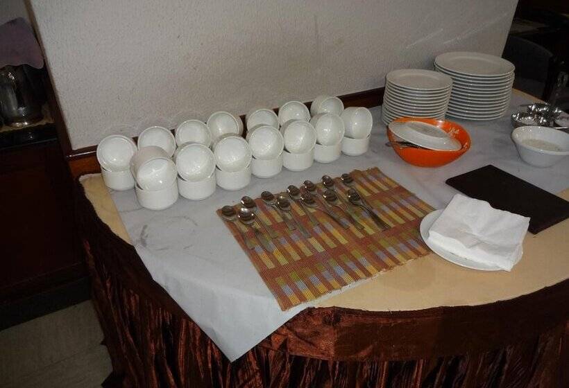 Keys Select By Lemon Tree Hotels, Malabar Gate, Kozhikode