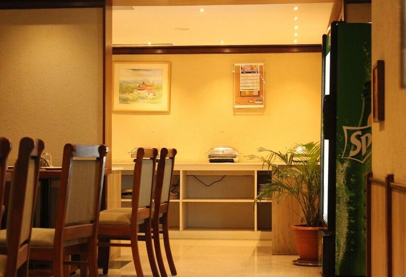 Keys Select By Lemon Tree Hotels, Malabar Gate, Kozhikode