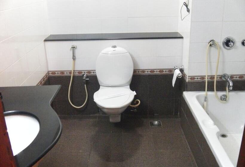 Keys Select By Lemon Tree Hotels, Malabar Gate, Kozhikode