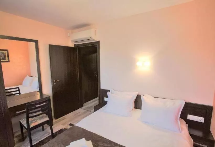 Hotel Old Plovdiv House In Kapana Area