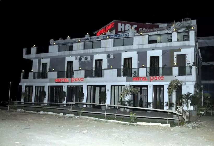 Szálloda Pace