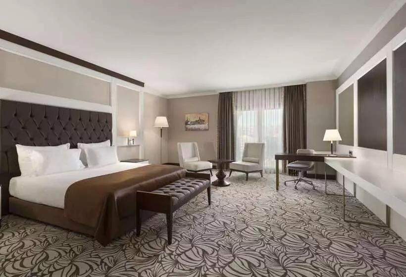 Hotel Ramada By Wyndham Istanbul Merter