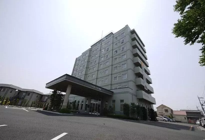 호텔 Route Inn Honjo Ekiminami