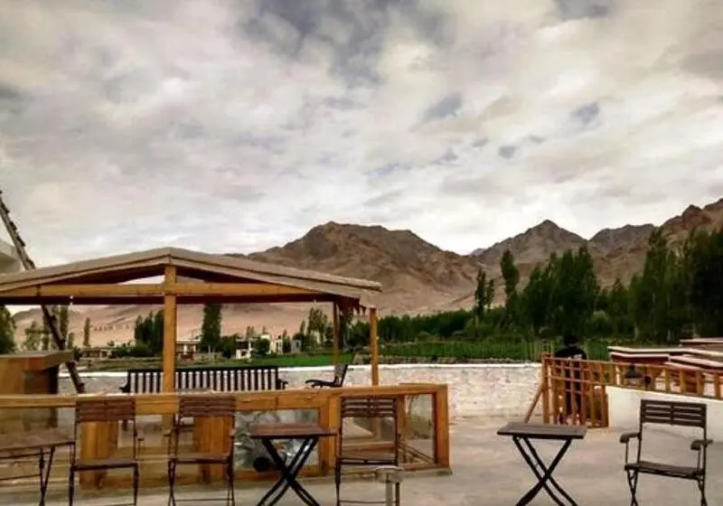 ホテル Saboo Resorts