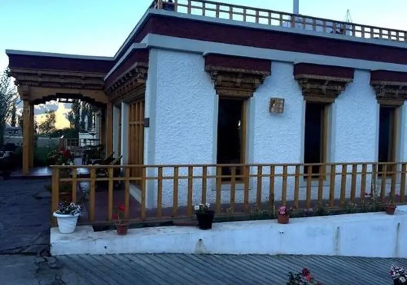 ホテル Saboo Resorts