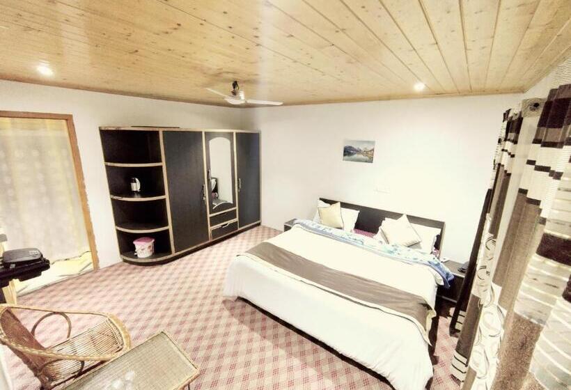 فندق Sheesha Residency