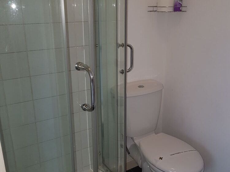 Отель Swandale Guest House