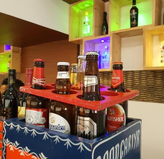 Super Townhouse Margao Near Railway Station Formerly Hotel Tanish