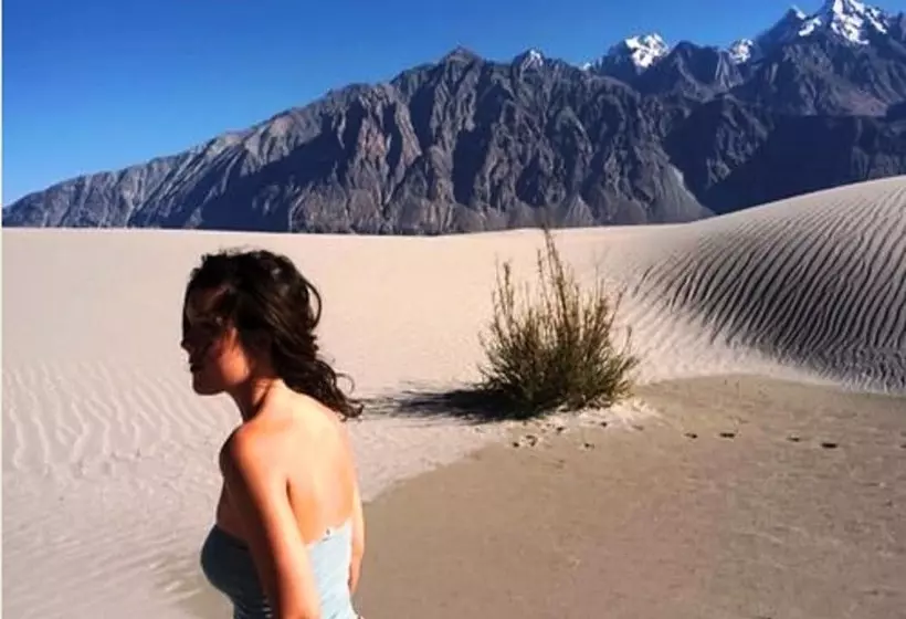 ホテル Tih Cold Desert Camp