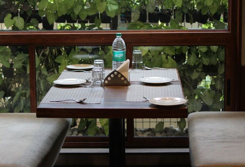 Keys Select By Lemon Tree Hotels, Malabar Gate, Kozhikode