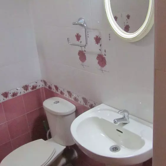 膳宿费 Madeleine Inn Guest House