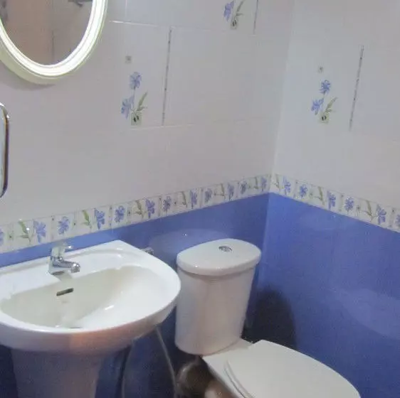 膳宿费 Madeleine Inn Guest House