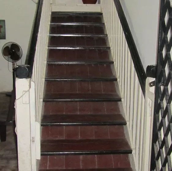 膳宿费 Madeleine Inn Guest House