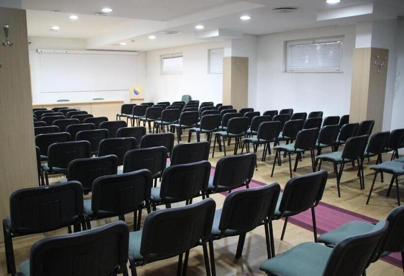 Student Hotel Mostar