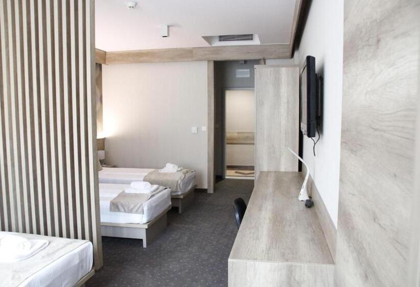 Student Hotel Mostar