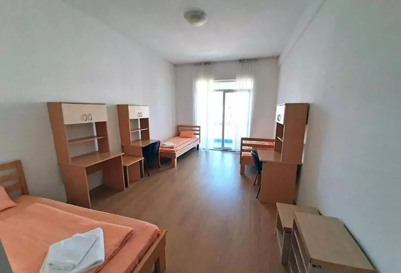 Student Hotel Mostar