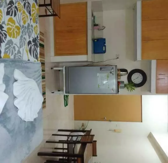 ベッドアンドブレックファースト Aliyahs Place