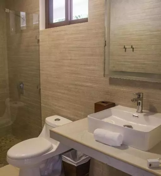 G Boutique Hotel At San Andres Peten