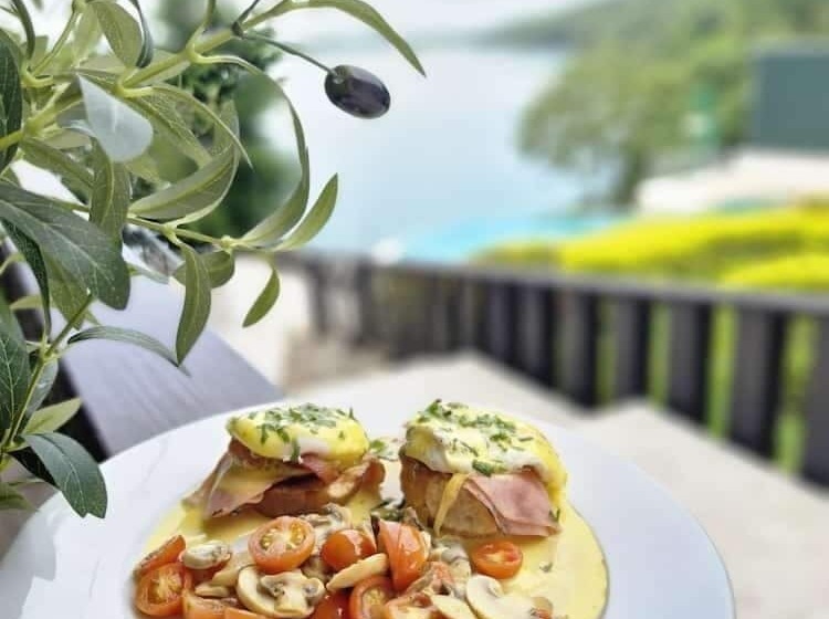 G Boutique Hotel At San Andres Peten