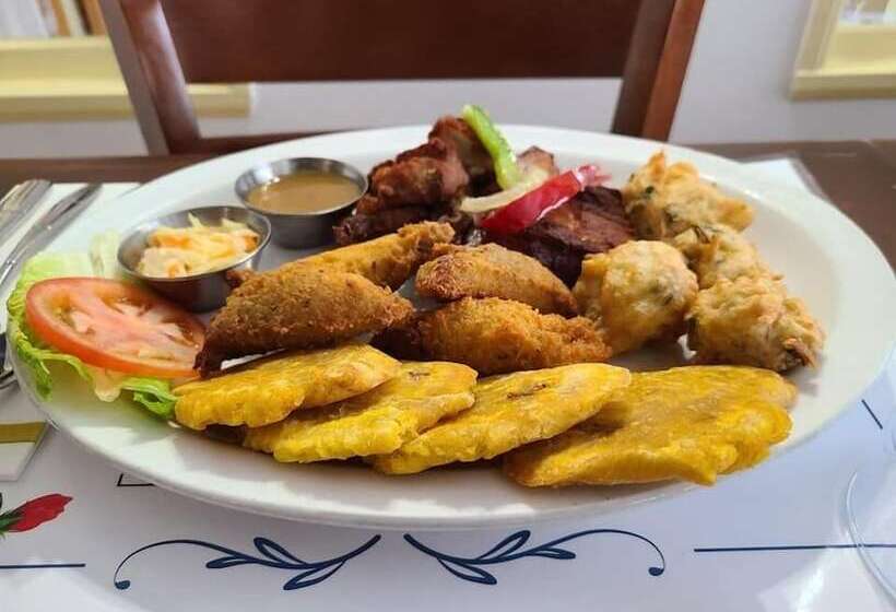 בית מלון כפרי Hôtel Fleurs Karaïbes